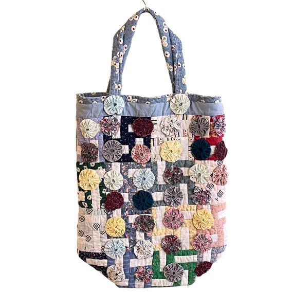 Handmade Quilted Fabric Yo-Yo Patchwork Carry Tot… - image 1
