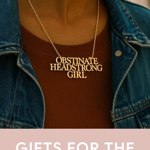 Jane Austen cadeau eigenzinnig eigenzinnig meisje ketting voor boekenliefhebbers sieraden citaten Pride And Prejudice fan aanwezig idee moeder verjaardagscadeau afbeelding 10