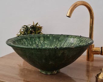 Rustic Farmhouse Bathroom Sink - Emerald Tamegroute Design