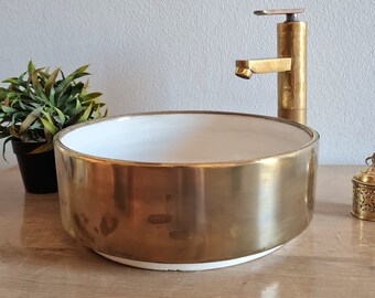 OFF White & Aged Brushed Brass Bathroom Vanity Sink