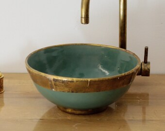 Emerald Green & Aged Brushed Brass Bathroom Vanity Sink