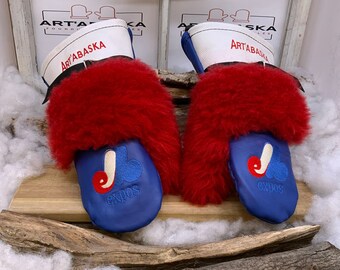 Mittens in recycled leather and fur, Montreal Expos edition. Alice. Size Large