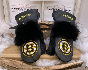 Les Augustine Boston Bruins Edition Recycled Leather and Fur Mittens Size Large