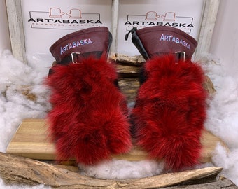 Recycled and remodeled fur and leather mittens. The Laurettes. Size Medium