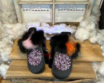 City mittens in recycled fur and leather, Les Micheline Collection Ruban Rose Size Medium