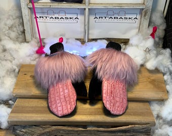 City mittens in recycled fur and leather, Les Irène Collection Ruban Rose Size Large