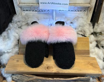 Large Judith city mittens in recycled fur – Handmade in Quebec – Lightweight, elegant, urban comfort – ArtAbaska
