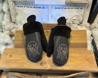 Éliane Medium City Mittens in Recycled Fur – Handmade in Quebec – Lightweight, Elegant, Golden Doodle Edition – ArtAbaska