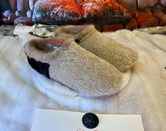 Men's Les Carmelle slippers, size 11 – Italian sherling & recycled leather, unique handmade piece from Quebec