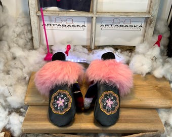 City mittens in recycled fur and leather, Les Josette Collection Ruban Rose Size Medium