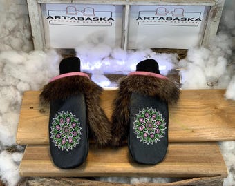 City mittens in recycled fur and leather, Les Jeannine Collection Ruban Rose Size Medium