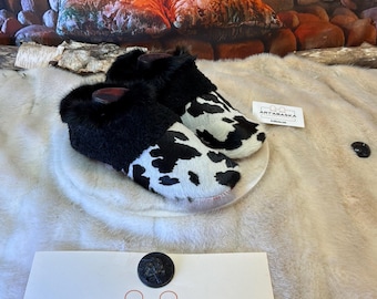Patricia slippers, women's size 8 – Italian sherling & recycled leather, unique handmade piece from Quebec, Cowhide Edition