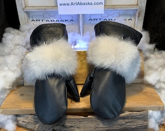 Recycled fur and leather mittens, Les Adéline Size X-Large
