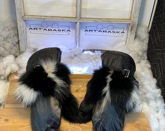 Recycled and refashioned fur and leather mittens. The Christiane Grandeur Large