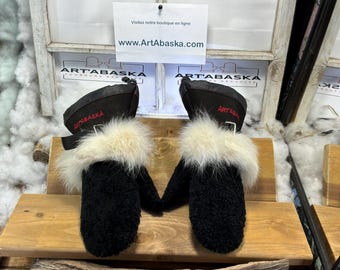 Gaétane mittens in recycled fur and Italian leather, handmade in Quebec, size Medium