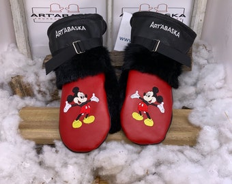 Recycled leather and fur mittens. Mickey Special Edition. Les Camille. Size X-Large