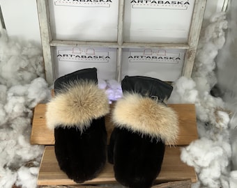 Recycled fur and leather mittens, Les Sylvie. Size Large