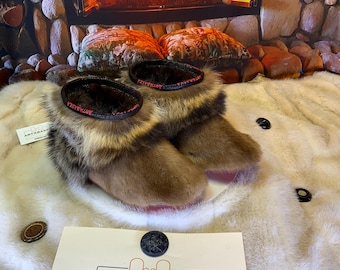Les Carmelle 10 Men's Recycled Fur Indoor Moccasin
