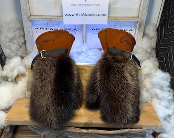 Recycled and refashioned fur and leather mittens. Blandine Large Size