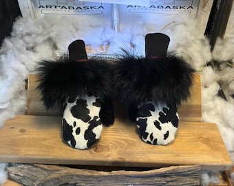 Small Jeanne city mittens in recycled fur – Handmade in Quebec – Lightweight, elegant, urban comfort – ArtAbaska