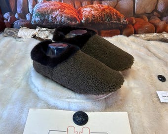 Men's Renée slippers, size 11 – Italian sherling & recycled leather, unique handmade piece from Quebec