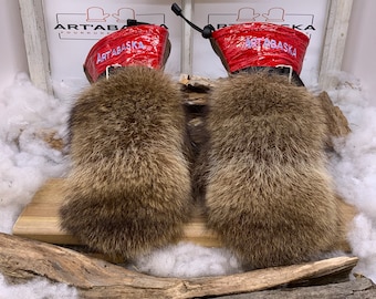 Recycled fur and leather mittens, Les Gilberte. Medium size
