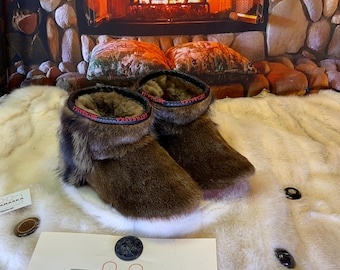 Les Bernadette 10 Men's Recycled Fur Indoor Moccasin