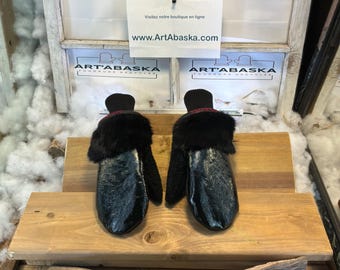 Medium Huguette city mittens in recycled fur – Handmade in Quebec – Lightweight, elegant, urban comfort – ArtAbaska