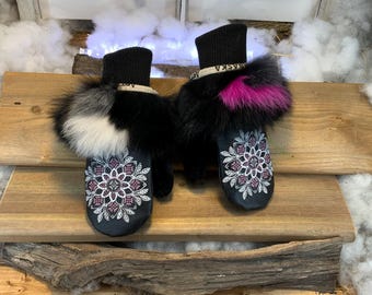 City mittens in recycled fur and leather, Les Simone Collection Ruban Rose Size Small