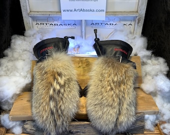 Pierrette Mittens – Medium, recycled natural coyote & black Italian leather, handmade, unique piece Quebec