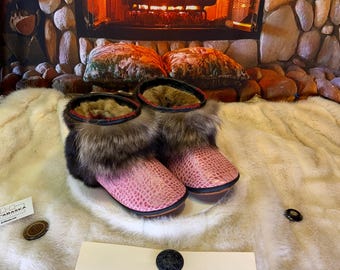 Les Yvette 10 Women's Recycled Fur Indoor Moccasin