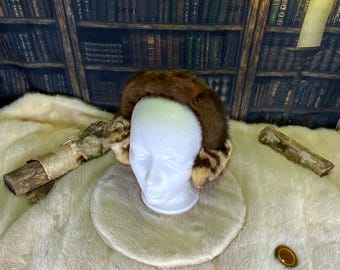 Earmuffs made entirely of recycled fur