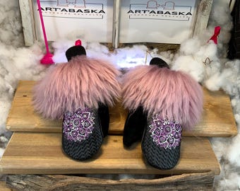City Mittens in Recycled Fur and Leather, Les Marguerite Collection Ruban Rose Size Medium