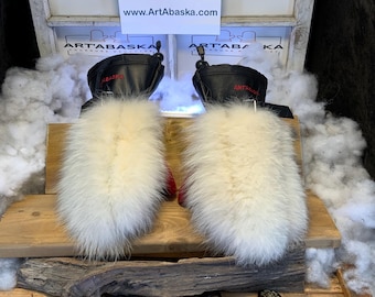 Berthe Medium Mittens – Recycled White Norwegian Fox & Red Shearling, Black Italian Leather, Handmade, Quebec