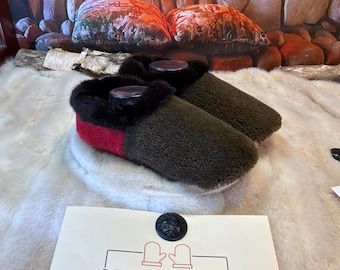 Georgette Men's Slipper Size 9 – Italian Sherling & Recycled Leather, Unique Handmade Piece from Quebec