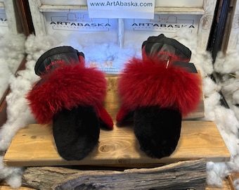 Jacqueline Medium mittens in black sheared sheepskin and recycled bright red, Italian leather in black and fire engine red, unique handmade piece from Quebec