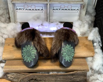 City mittens in recycled fur and leather, Les Odette Collection Ruban Rose Size Medium