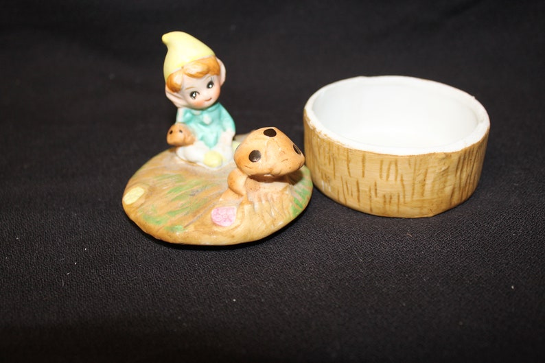 Homco Porcelain Trinket / Jewelry Box Elf Mushroom Yellow Hat VINTAGE EC vtm image 7