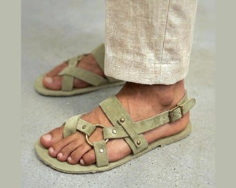 Green Color Unisex Handmade Leather Sandals: Stylish Summer Comfort
