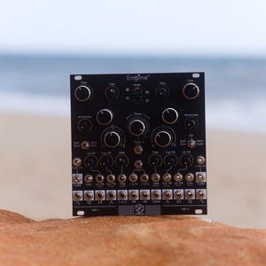 Mutable instruments Rings　nanoRings nanorings_black_matte_01_1200x