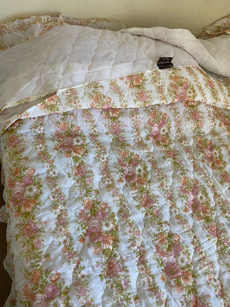 Sheridan Bed Spread Double Bed Quilt Cover Quilted Floral Ruffled Hem