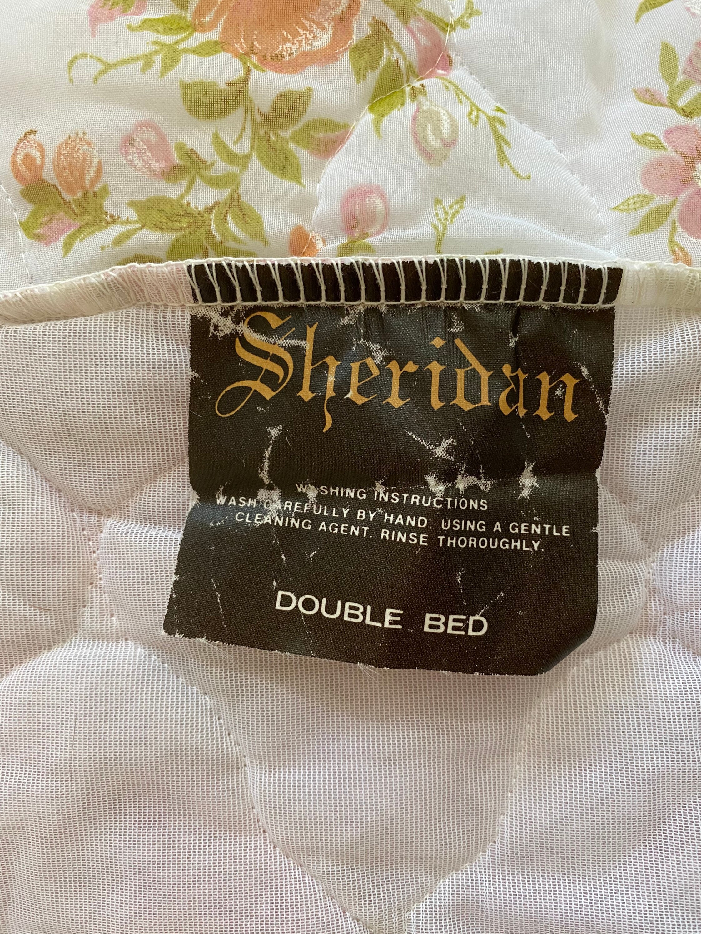 Sheridan Bed Spread Double Bed Quilt Cover Quilted Floral Ruffled Hem Retro 70s Vintage Shabby