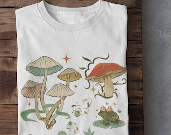 Mushroom Shirt, Frog Shirt, Goblincore Shirt, Magic Mushroom, Mushroom Tshirt, Fairy Shirt, Mushroom Top, Frog And Toad, Dark Academia Shirt