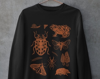 Cottagecore Sweatshirt,Goblincore Goth,Grunge Fairycore Clothing,Witchy Sweater,Dark Academia Aesthetic Crewneck,Botanical Art Frog