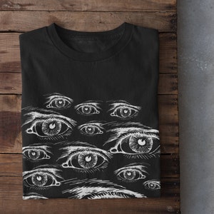 Grunge Clothing,Alt Clothing,Eyes Shirt,Mall Goth,Strange Unique Gifts,Pastel Goth,Goth Shirt,Dark Academia,Weird Shirt,Surreal T-shirt,Punk