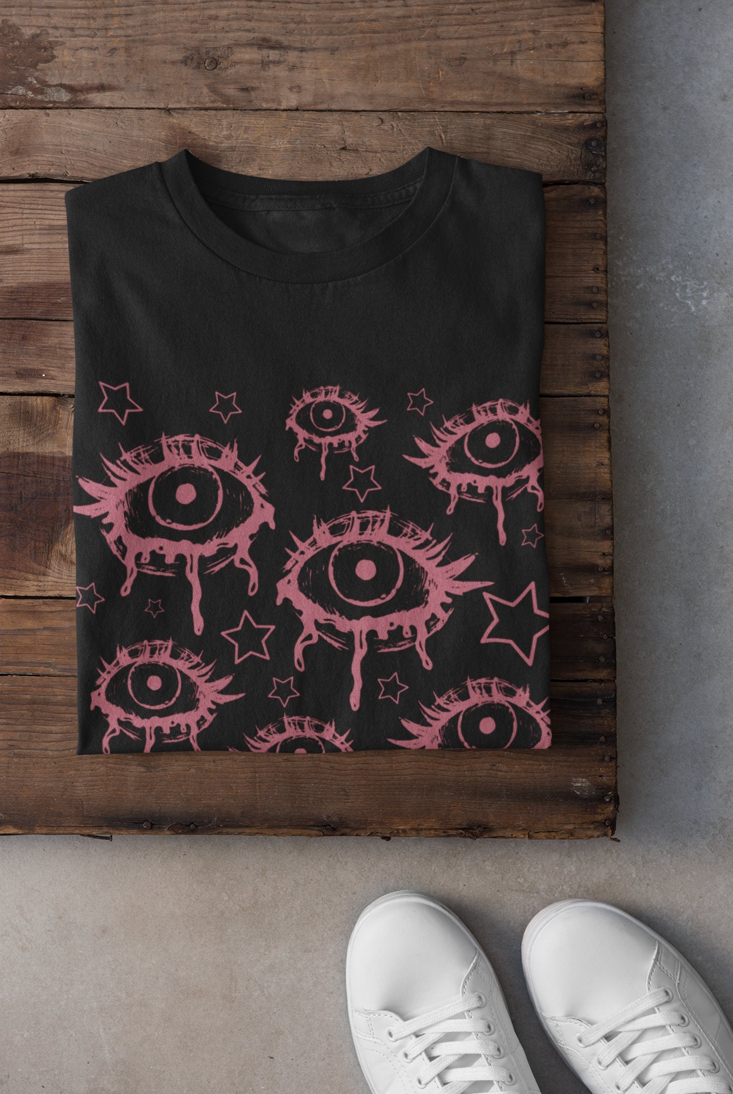 Indie Clothing, Alternative Clothing, Horror Aesthetic Clothing, Horror Eyes Shirt,Gothic Shirt, Grunge Pastel Goth Clothing,Pastel Goth Top