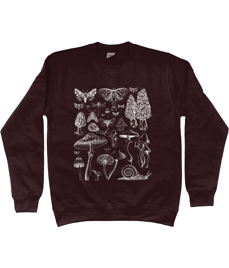 Moletom de cogumelo, suéter de cogumelo, suéter de traça, roupas grunge, roupas cottagecore, suéter fairycore, fungos, estética goblincore imagem 5
