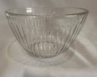 Vintage Pyrex Sculptured Mixing Bowl | Clear Glass Retro Kitchenware