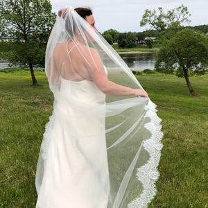 Chantilly Lace Veil Cathedral length in Soft Ivory-Single Tier Long Bridal Veil Lace Trim Edge