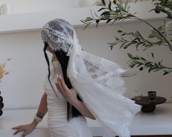voile vintage dentelle Juliette, casque de mariée romantique, voile de mariage du bout des doigts